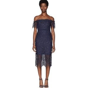 ML Monique Lhuillier Navy Lace Off-the-Shoulder Dress